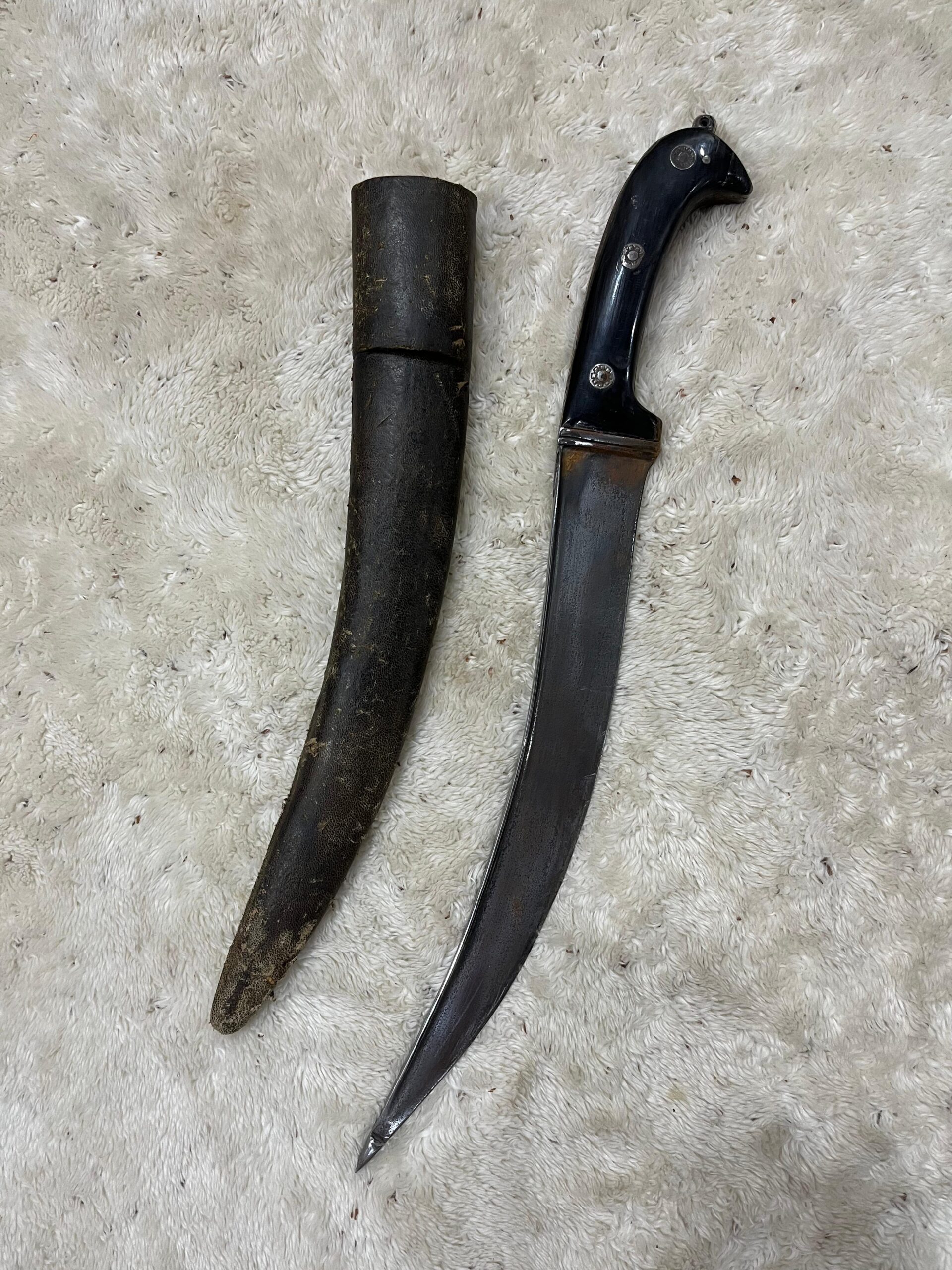 pesh kabz dagger pesh kabz dagger