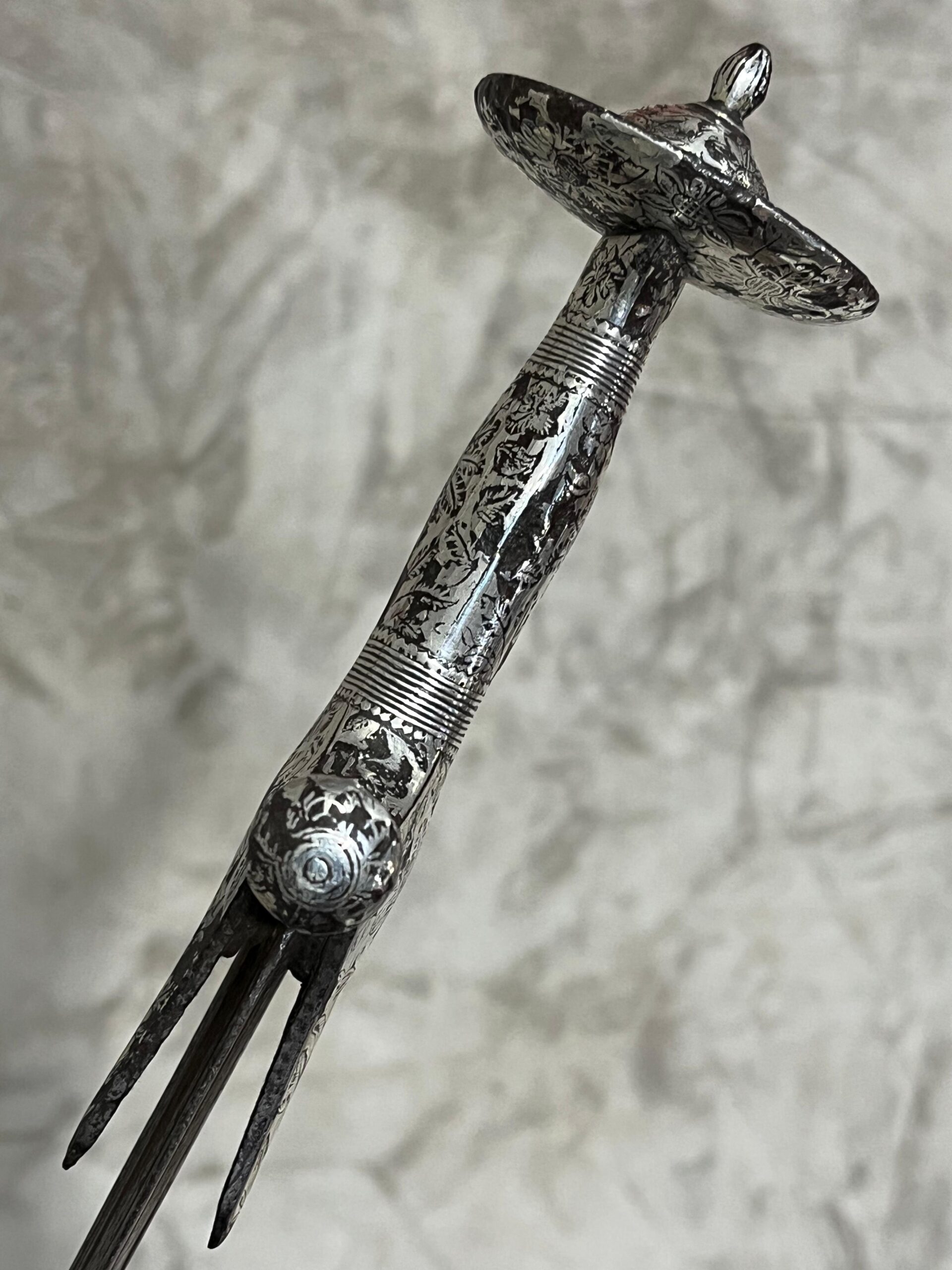 mughal tulwar silver (sword) mughal tulwar silver (sword)