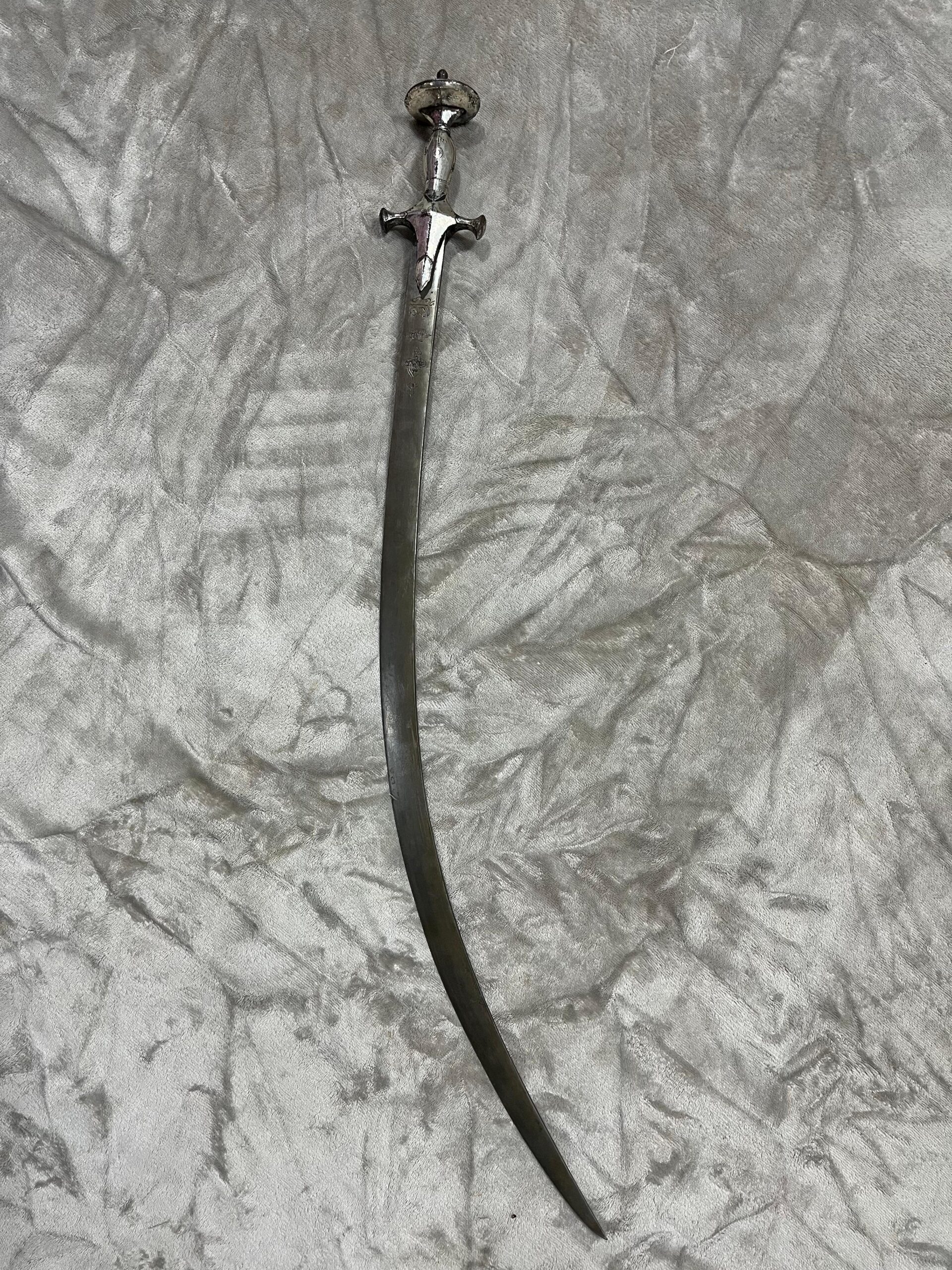 sindhi tulwar (sword) sindhi tulwar (sword)