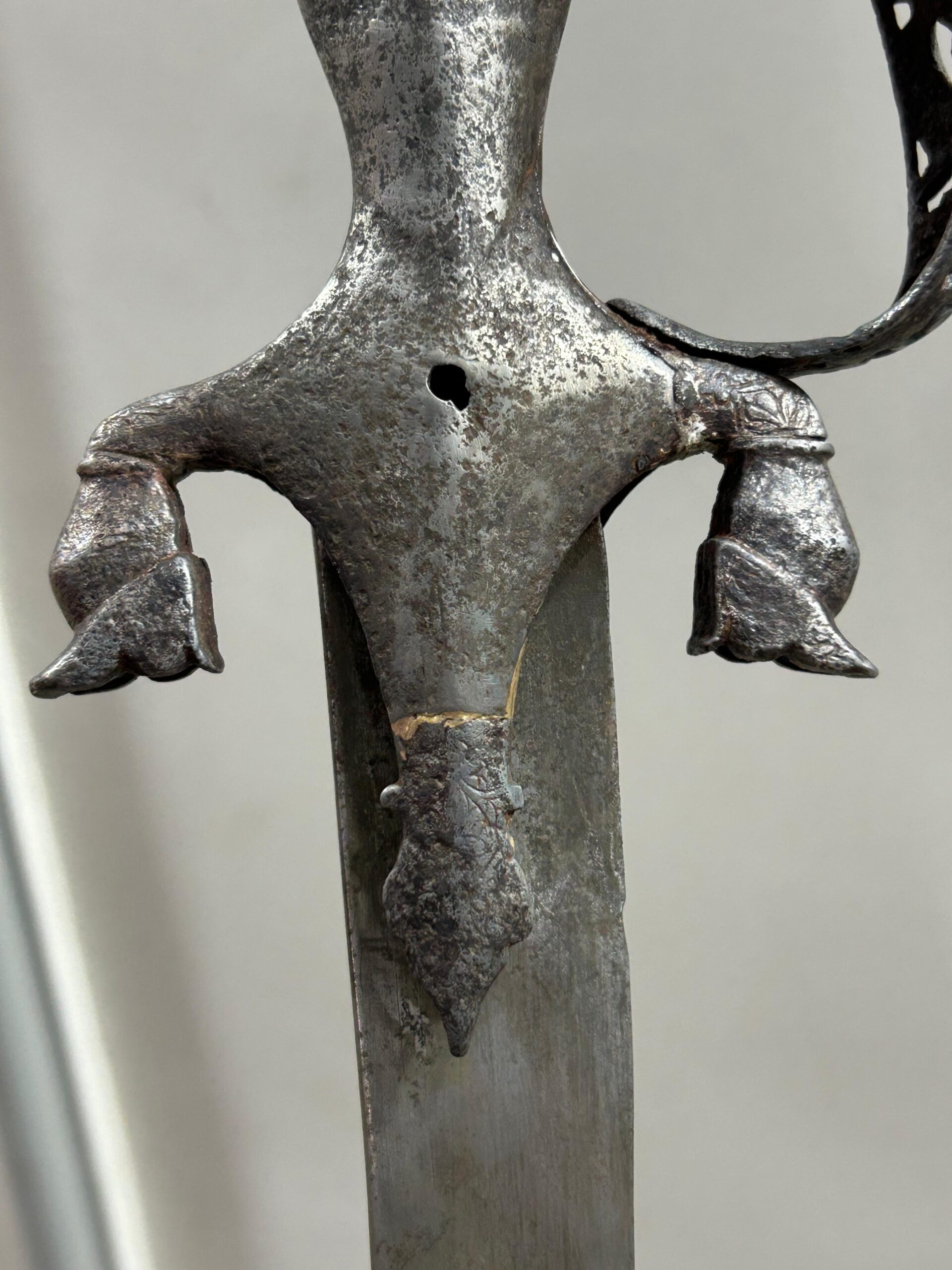 afghan pulwar (sword) afghan pulwar (sword)